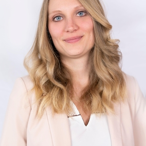 Caroline PEQUEGNOT